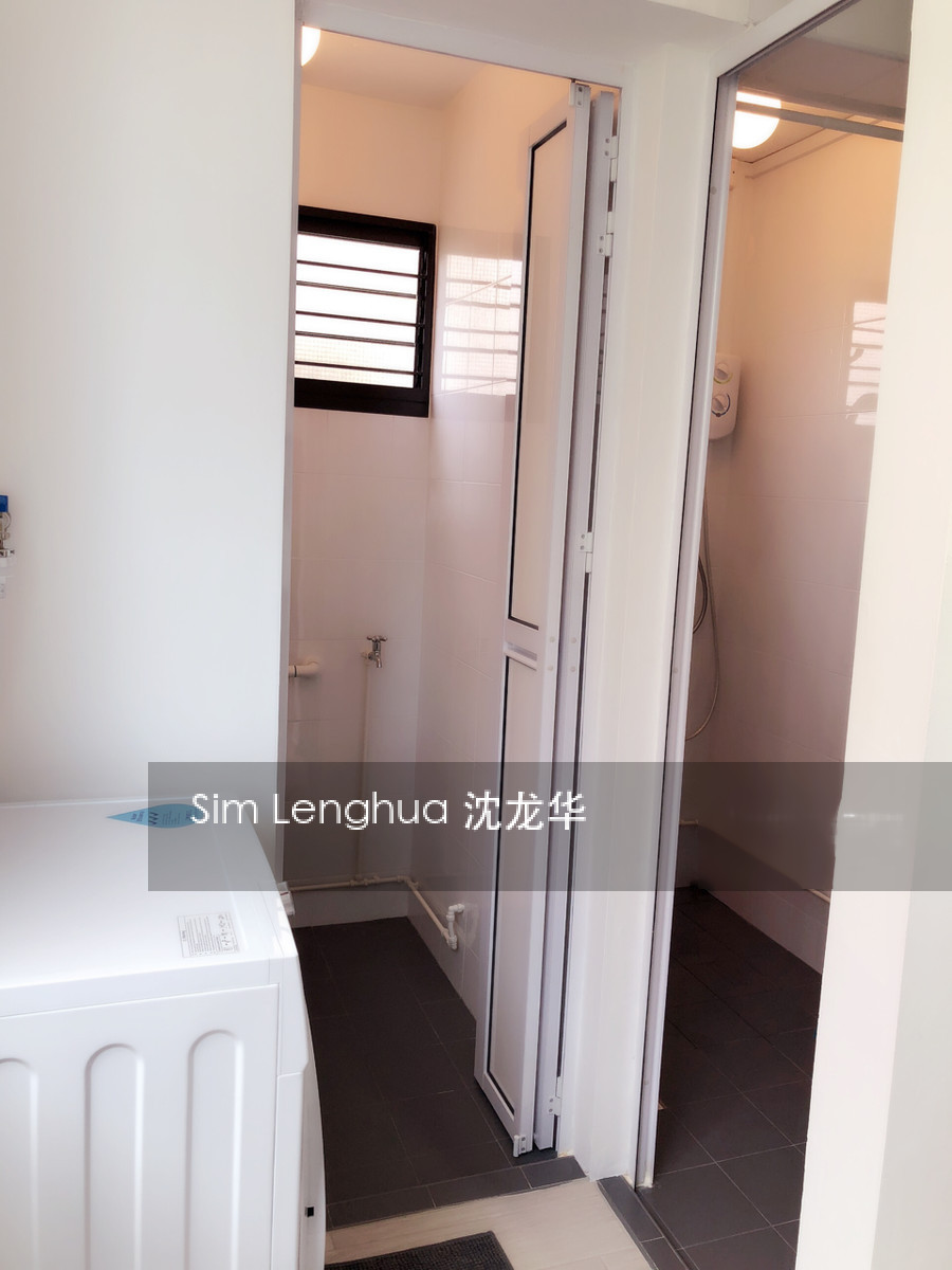 Blk 305 Serangoon Avenue 2 (Serangoon), HDB 3 Rooms #180863812